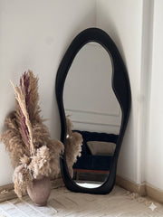 curvy mirror