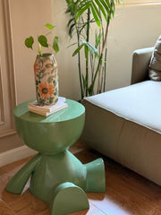 Teddy Table