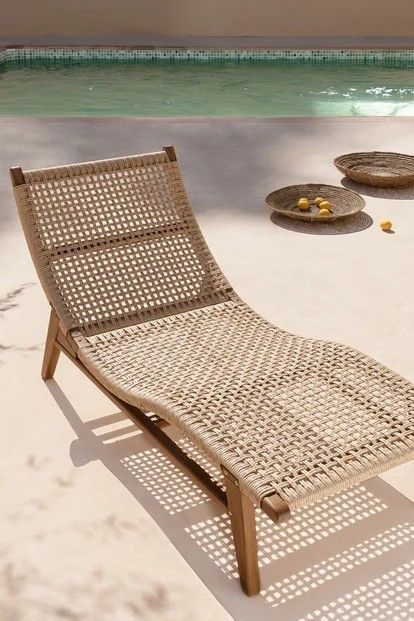 Solstice Chaise