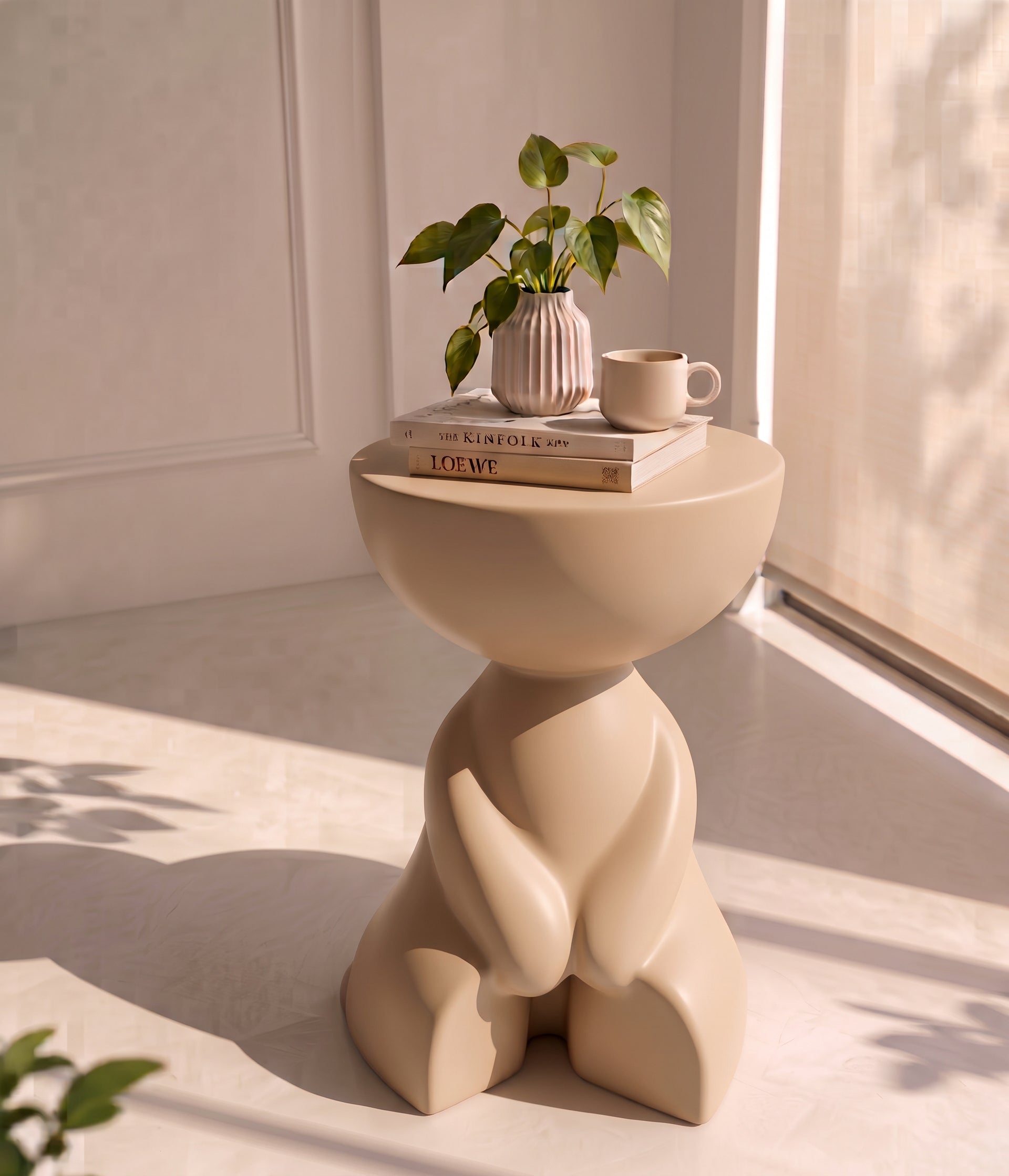 Ursa Bear Table