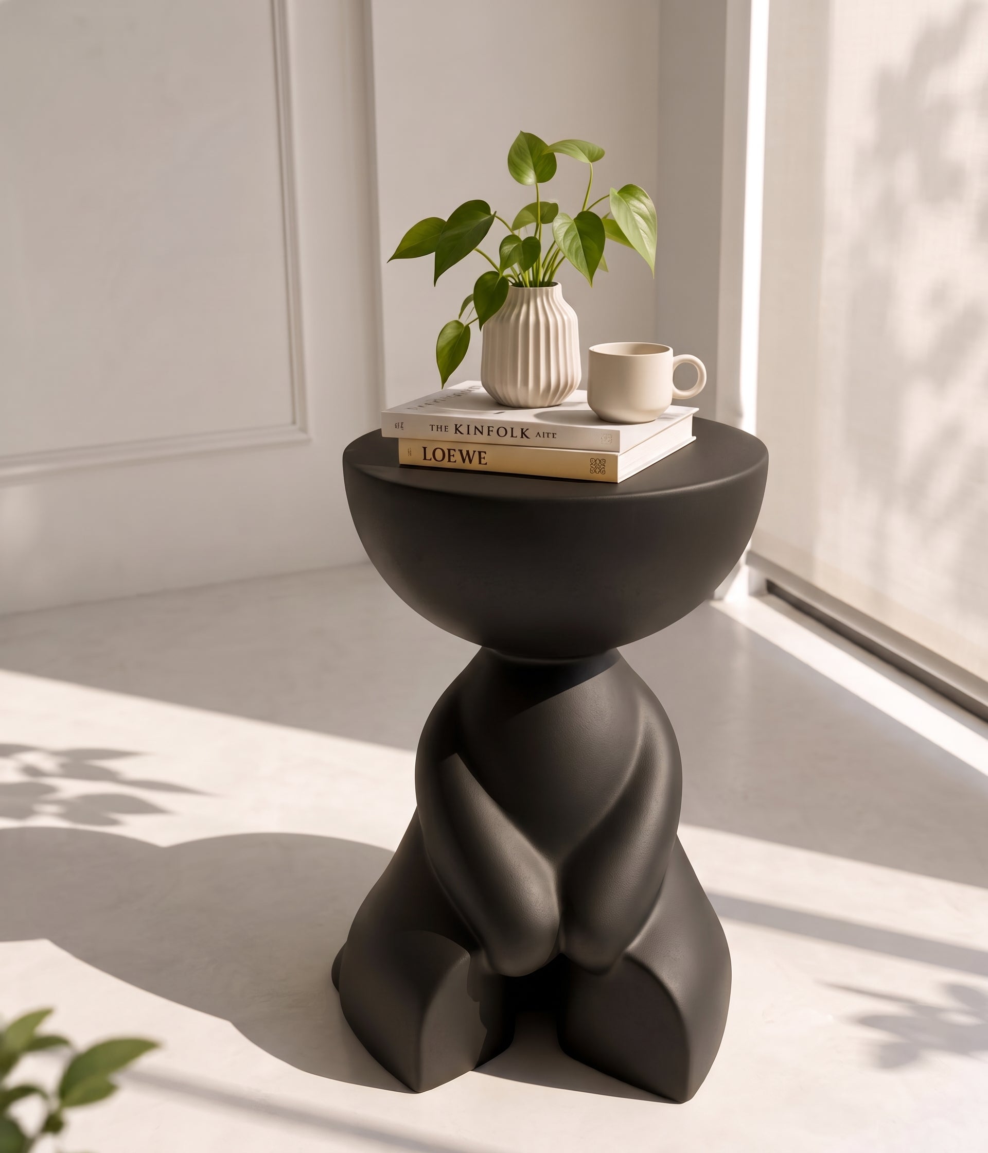 Ursa Bear Table